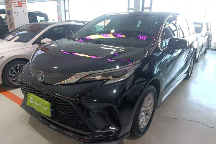 Used Toyota Granvia 2023 2.5L Hybrid Comfort Edition