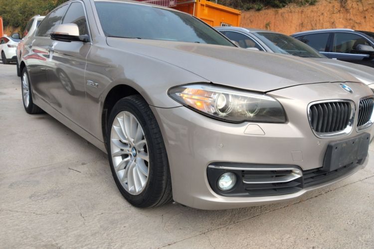 Used BMW 5 Series 2014 525Li Luxury Design Package
