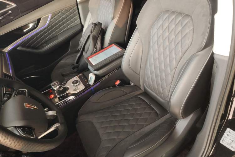 Used Hongqi HS5 2019 2.0T Smart Connect Flagship All-Wheel-Drive Version