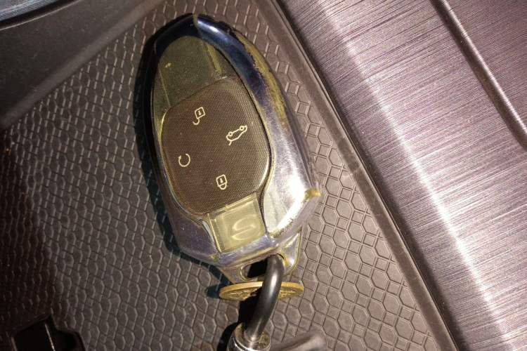 Used GAC Trumpchi ES9 2024 PHEV with 143 km Max
