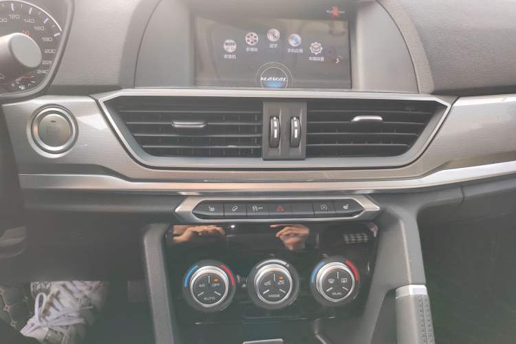 Used Haval H6 2018 Sport Edition 1.5T Automatic Two-Wheel Drive Elite Model China V Standard
