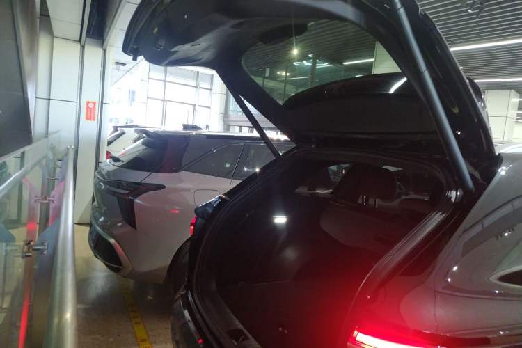 Used Geely Auto Monjaro L 2021 2.0TD High-Power Automatic All-Wheel-Drive Flagship Version
