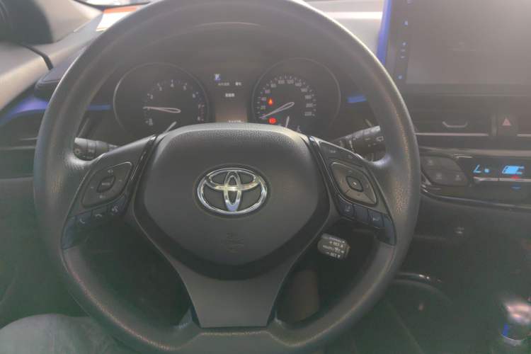 Used Toyota C-HR 2020 2.0L Leading Edition
