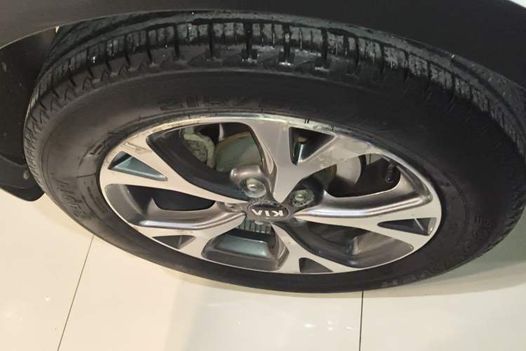 Used Kia KX3 2015 1.6L Automatic Two-Wheel Drive DLX
