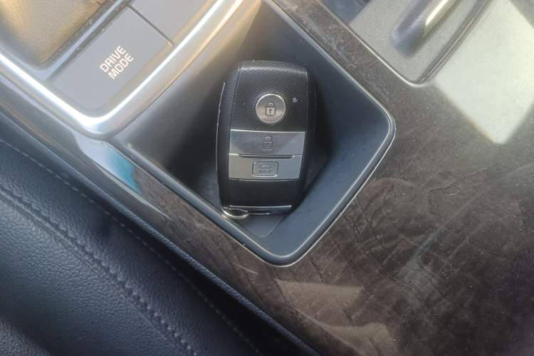 Used Kia K5 2016 1.6T Automatic LUX
