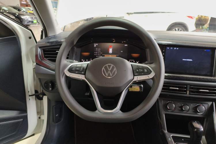 Used Volkswagen Lavida 2023 New Rui 1.5L Automatic New Yi Edition
