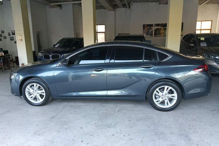 Used Buick Regal 2022 552T Smart Edition
