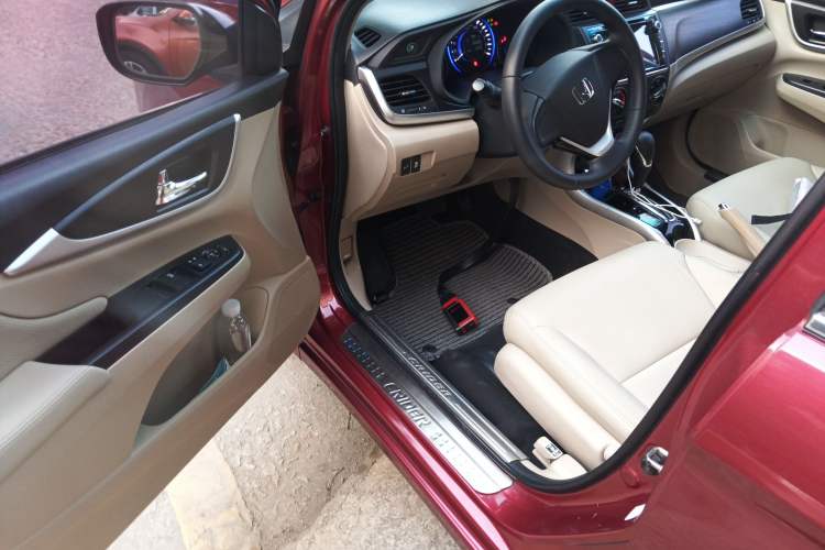 Used Honda Crider 2016 1.8L CVT Comfort Version
