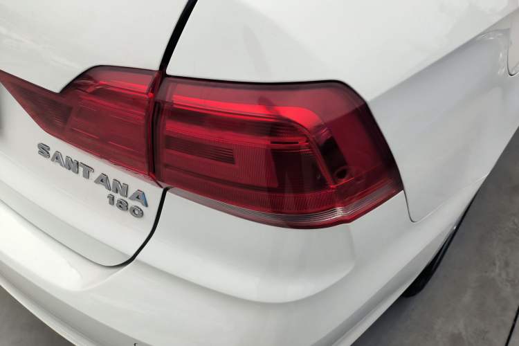 Used Volkswagen Santana 2016 1.6L Automatic Comfort Edition
