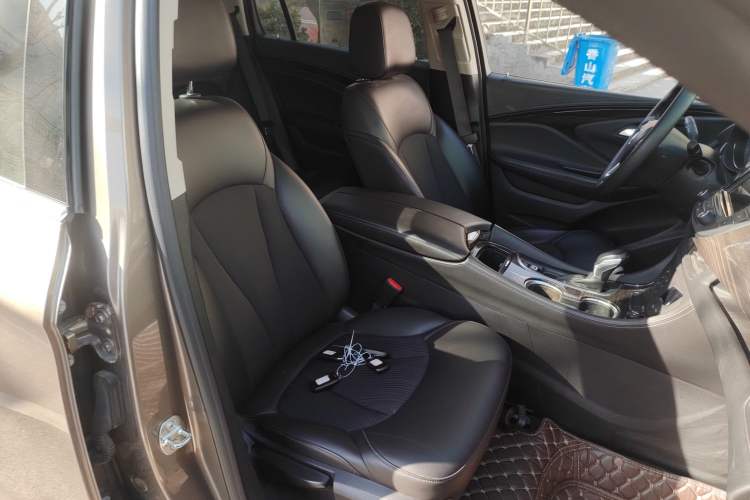 Used Buick Envision 2019 20T Two-Wheel Drive Leading Version China V Standard
