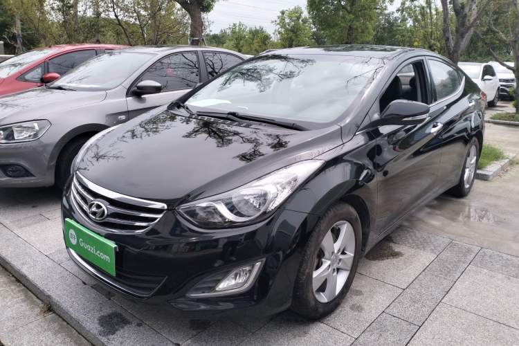 Used Hyundai Elantra 2013 1.6L Automatic Luxury Model
