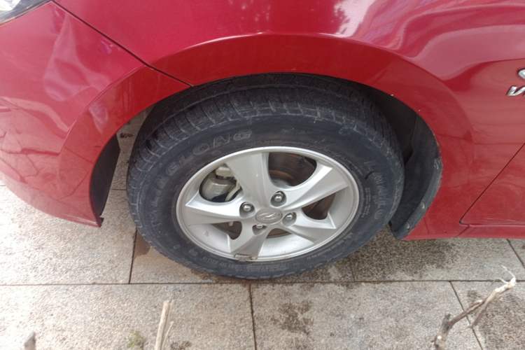 Used Hyundai Verna Ray 2016 1.4L Automatic Leading-Edge GLX
