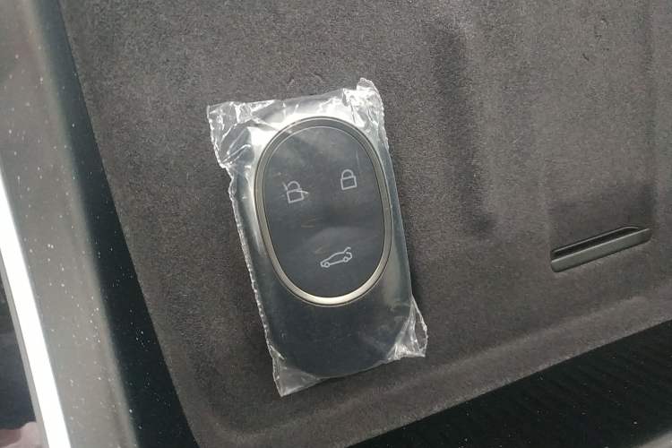 Used Nio ET5T 2025 75 kWh Touring