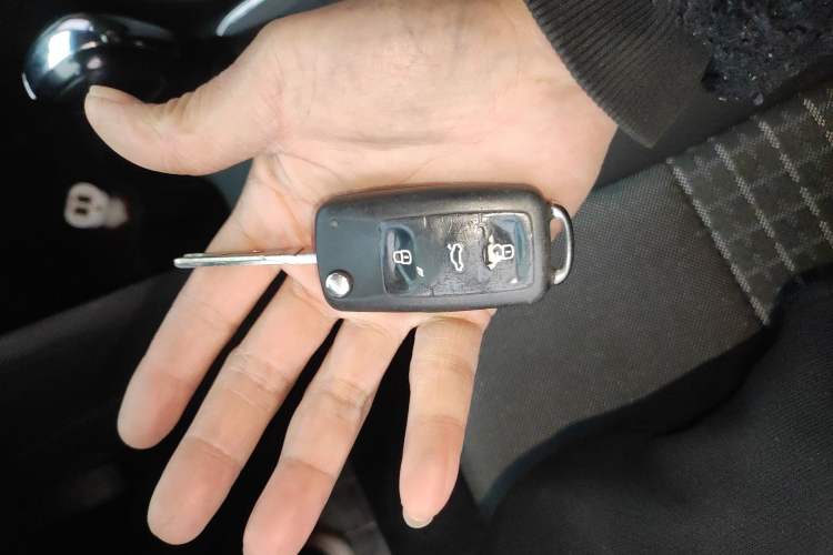 Used Volkswagen Polo 2014 1.6L Automatic Comfort Edition