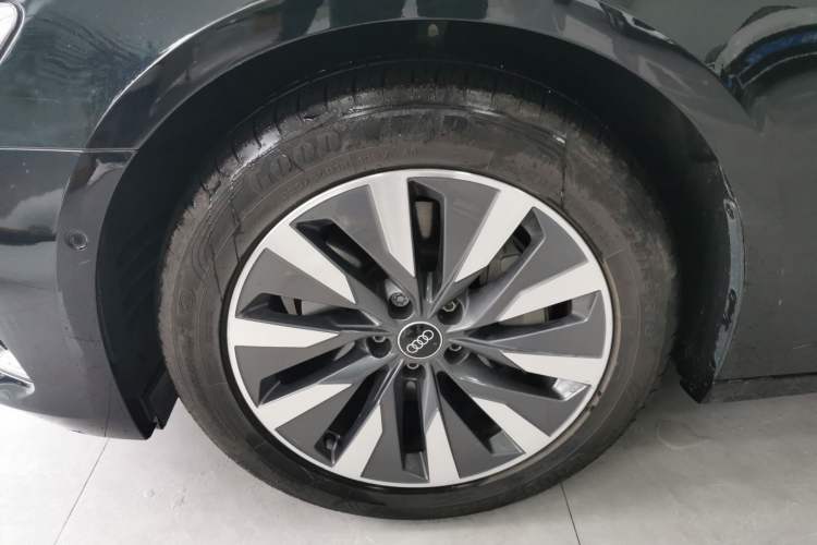 Used Audi A6L 2024 45 TFSI Prestige Elegant Edition
