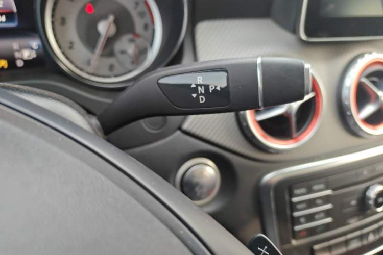 Used Mercedes-Benz GLA 2016 GLA 200 Fashion Model