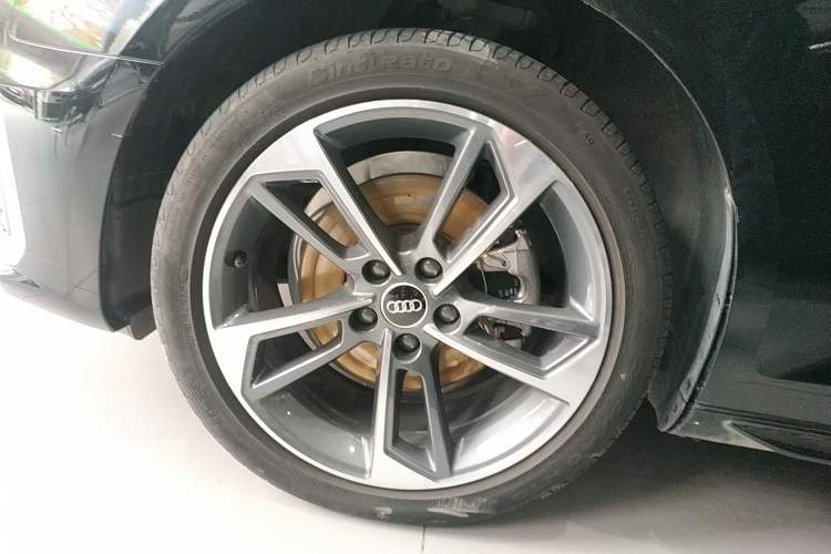 Used Audi A4L 2022 40 TFSI Fashion Dynamic Model