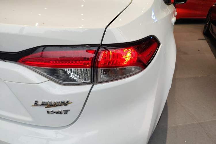 Used Toyota Levin 2022 185T CVT Sport Edition
