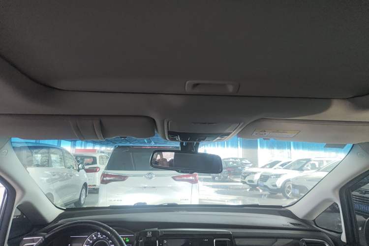 Used Honda Elysion 2016 2.4L Luxury Edition
