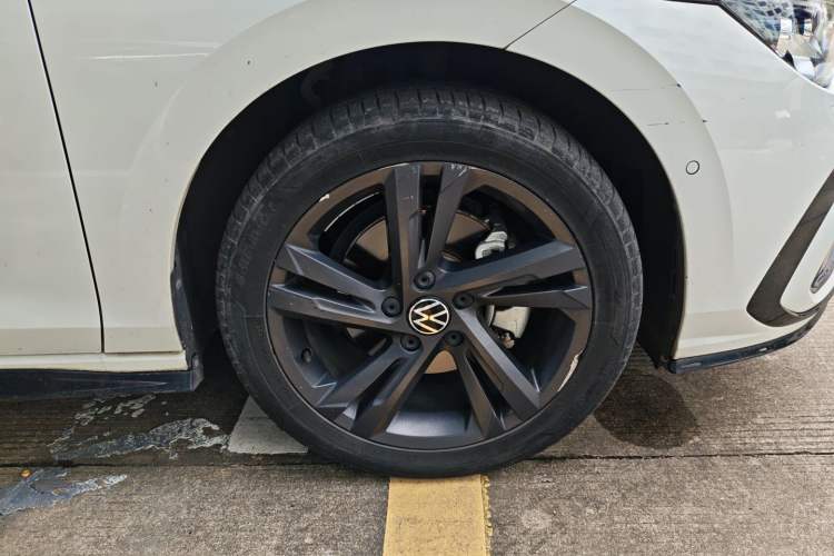 Used Volkswagen Golf 2021 280TSI DSG R-Line
