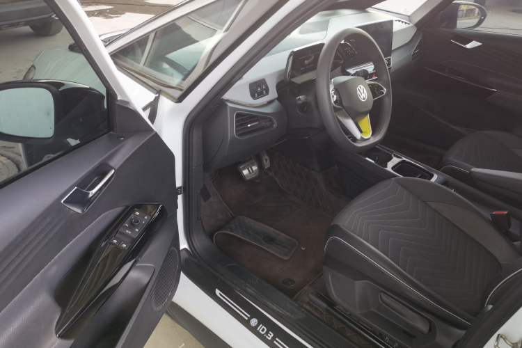 Used Volkswagen ID.3 2023 Pure Smart Edition