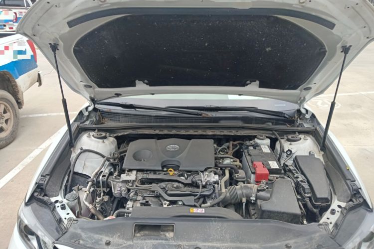 Used Toyota Camry 2021 2.0G Luxury Edition
