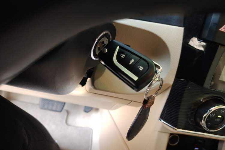 Used Toyota Corolla 2017 1.2T CVT GL-i Leather Edition
