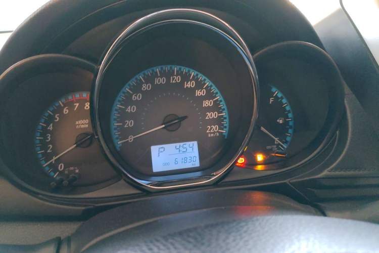 Used Toyota YARiS L 2019 1.5E CVT Dynamic Edition China VI compliant
