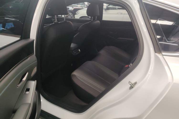 Used BYD Qin L 2025 DM-i Smart Drive 120KM Superior Model