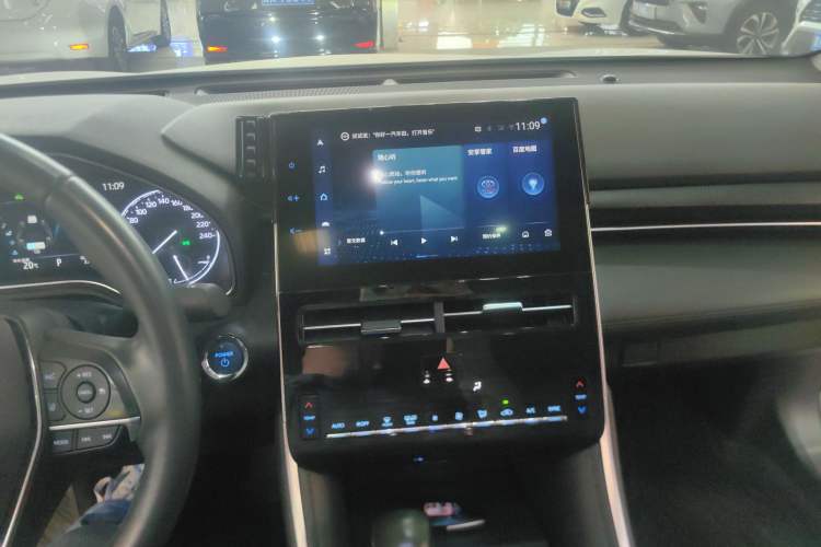 Used Toyota Avalon 2023 Dual-Engine 2.5L Luxury Edition
