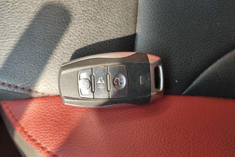 Used Haval H2 2017 Blue Label 1.5T Manual Two-Wheel Drive Elite Model
