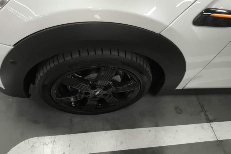 Used  MINI 2023 Updated 1.5T COOPER Artist
