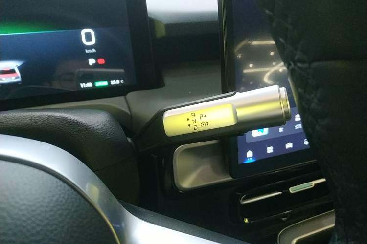 Used AION Y 2023 Plus 510 Enjoy Edition
