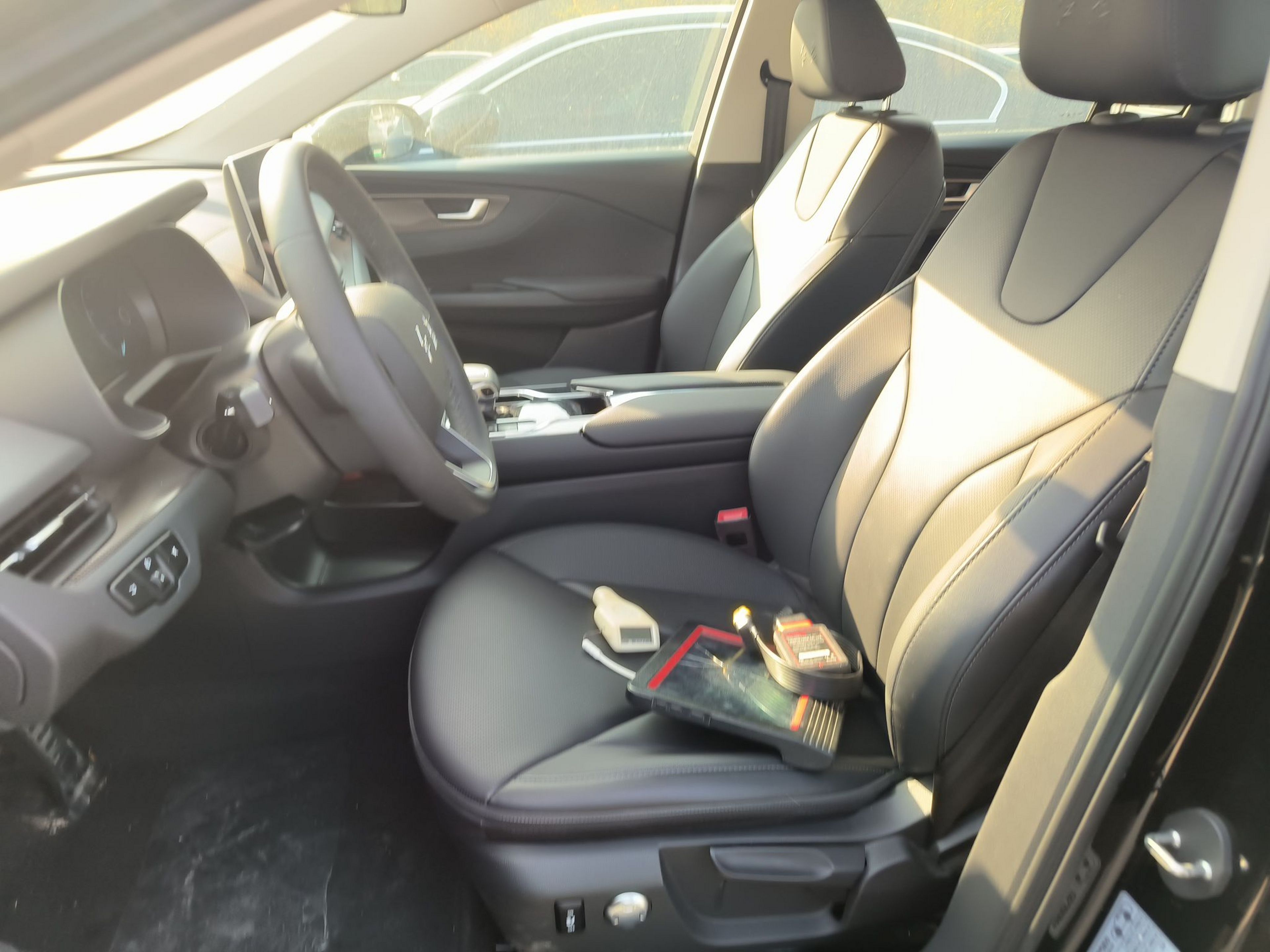 Переднее сиденье в автомобиле