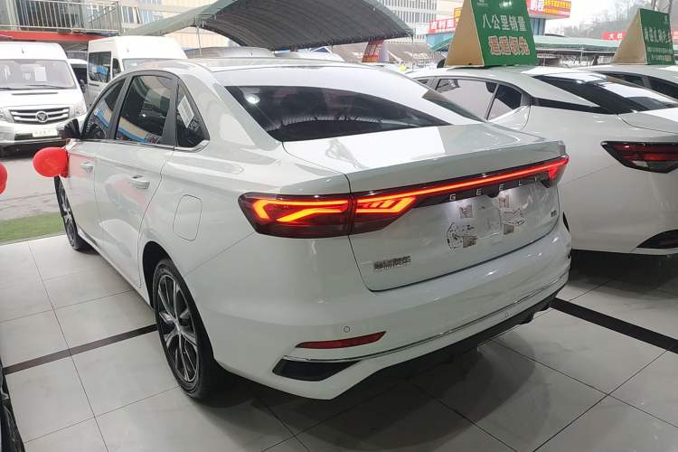 Used Geely Auto Emgrand 2023 4th Generation Champion Edition 1.5L CVT Prestige Model
