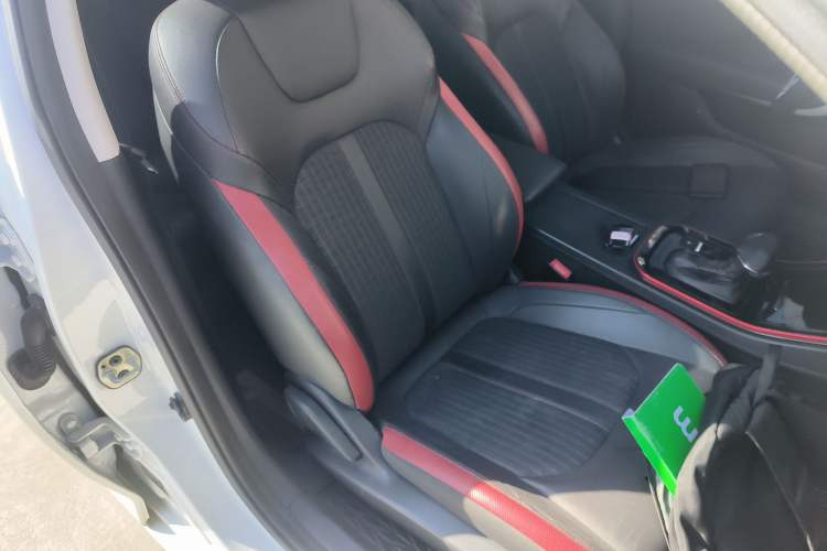 Used Dongfeng Aeolus Yixuan 2021 230T Automatic Glory Edition