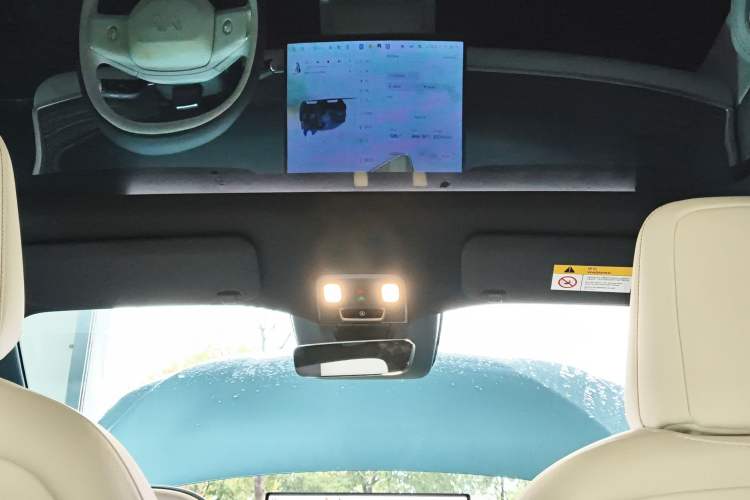 Used ONVO L60 2024 60 kWh Rear-Drive Version