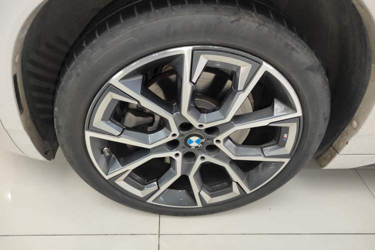 Used BMW X2 2021 Updated xDrive25i Midnight Edition
