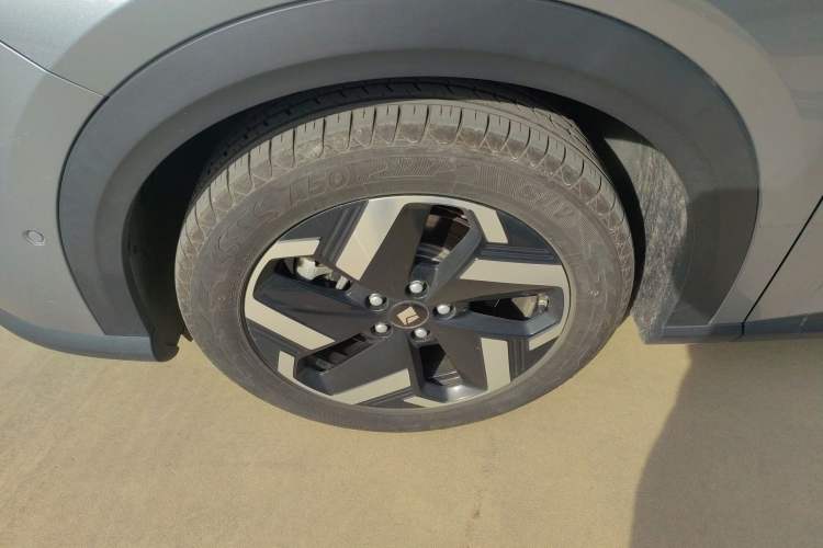 Used Baojun Yunhai 2024 140km Plug-in Hybrid Version