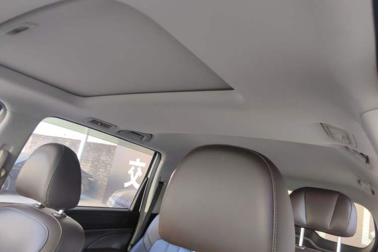 Used GAC Trumpchi M6 2019 270T Automatic Luxury Edition (6-seater) - China V Standard