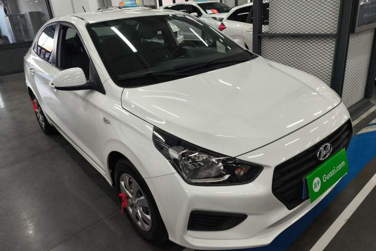 Used Hyundai Verna 2017 1.4L Manual Refreshed Version China V Standard
