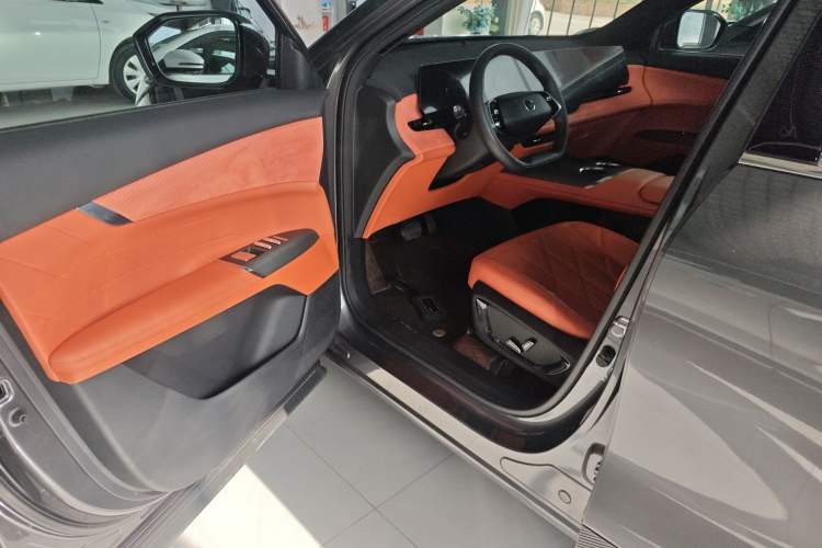 Used Changan CS75 PLUS 2025 4th Generation 1.5T New Blue Whale Smart Luxury Edition