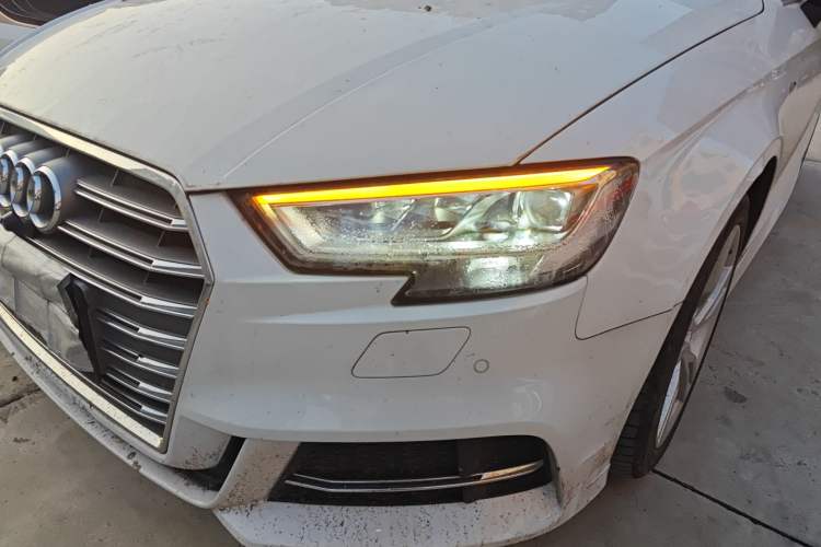 Used Audi A3 2020 Limousine 35 TFSI Fashion Edition China VI Emission Standard