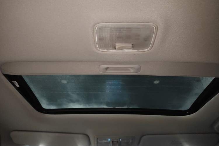 Used Kia Sportage R 2015 2.0L Automatic Two-Wheel Drive GL
