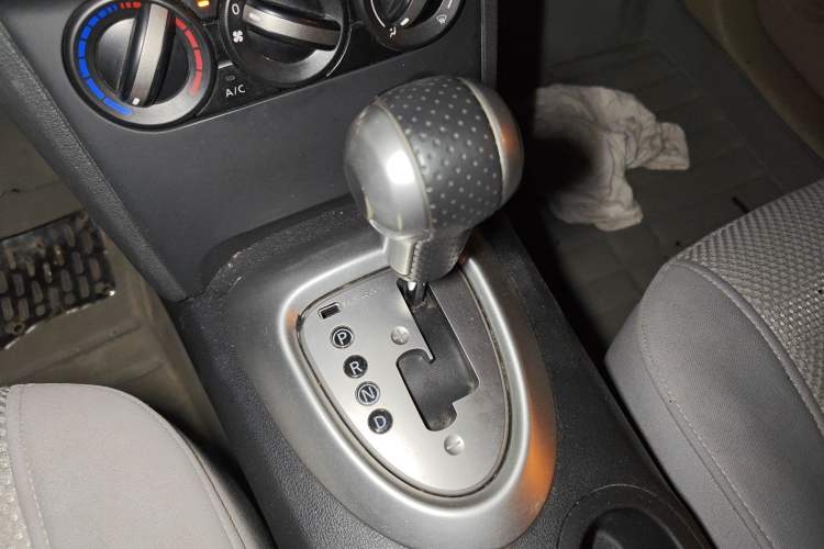 Used Nissan Qashqai 2012 2.0 XL Fire CVT 2WD
