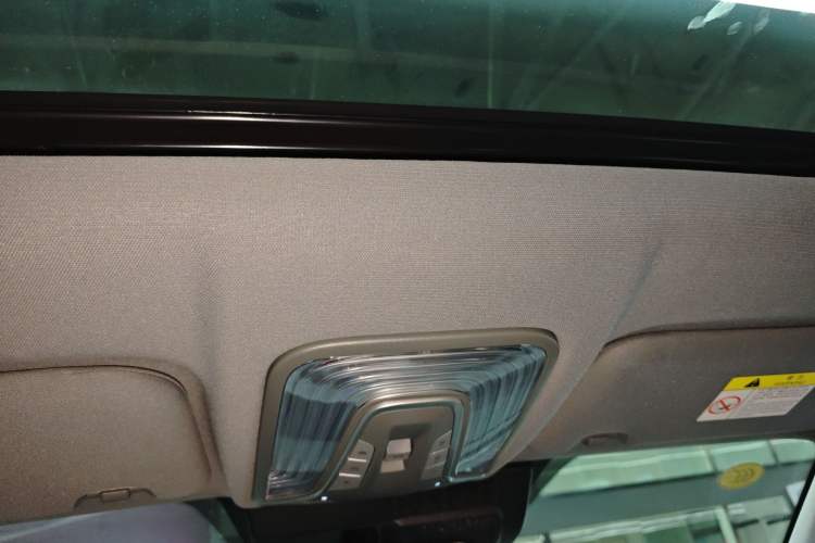 Used Changan CS75 PLUS 2024 3rd Generation Champion Edition 1.5T Intelligent Drive Dynamic Model
