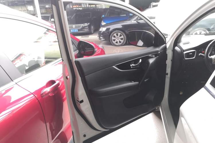 Used Nissan Qashqai 2017 2.0L CVT Luxury Edition China V Standard
