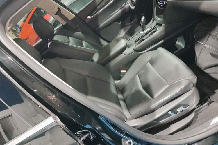 Used Cadillac XT5 2016 25T Luxury Model