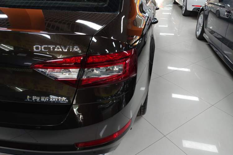 Used Skoda Octavia 2019 TSI280 DSG Luxury Edition
