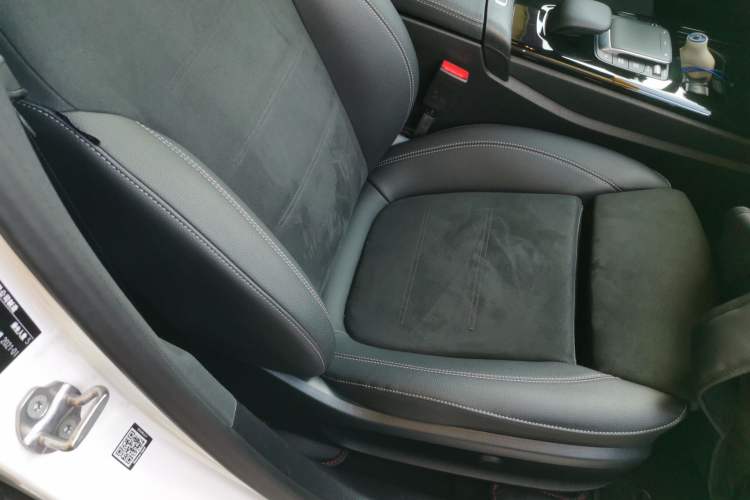 Used Mercedes-Benz A-Class 2021 A 200 L Sport Sedan Fashion Model